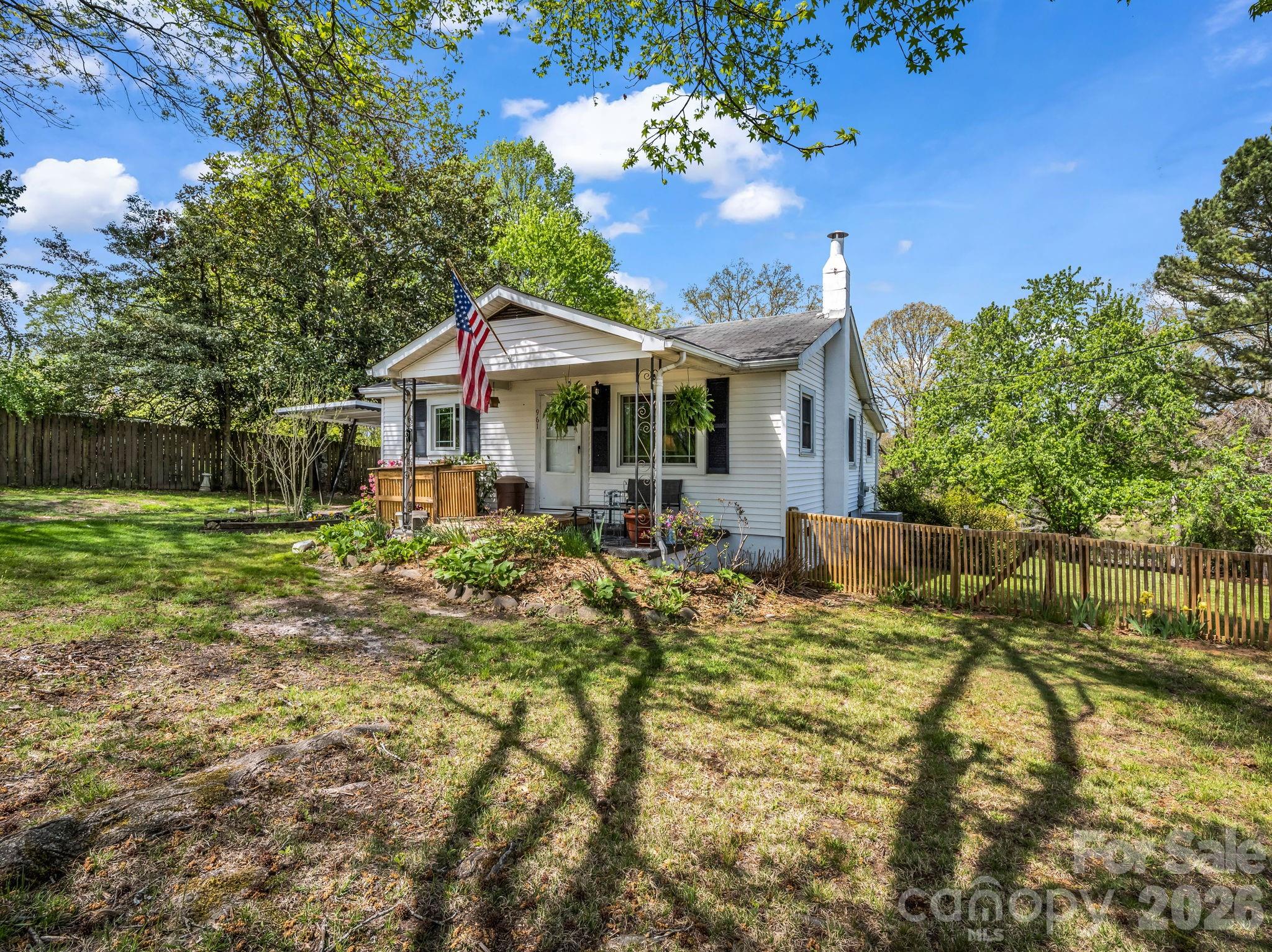 961 Mid Allen Road
