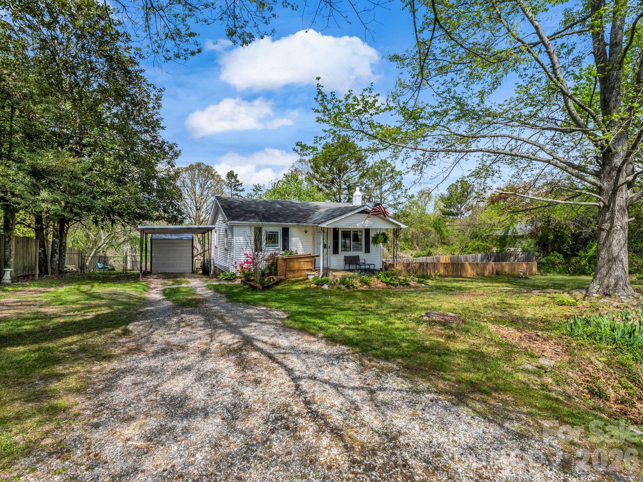 961 Mid Allen Road