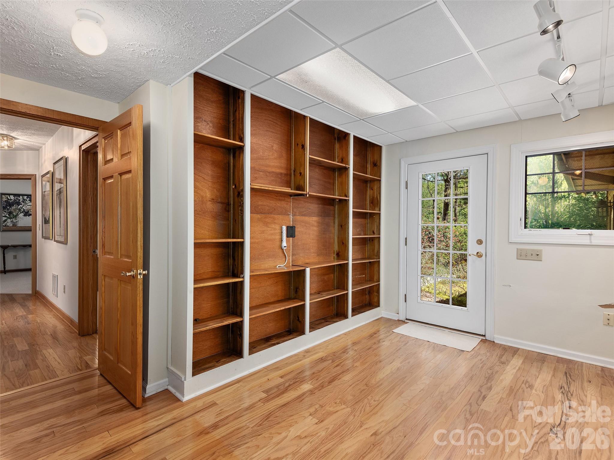 2401 Little River Road