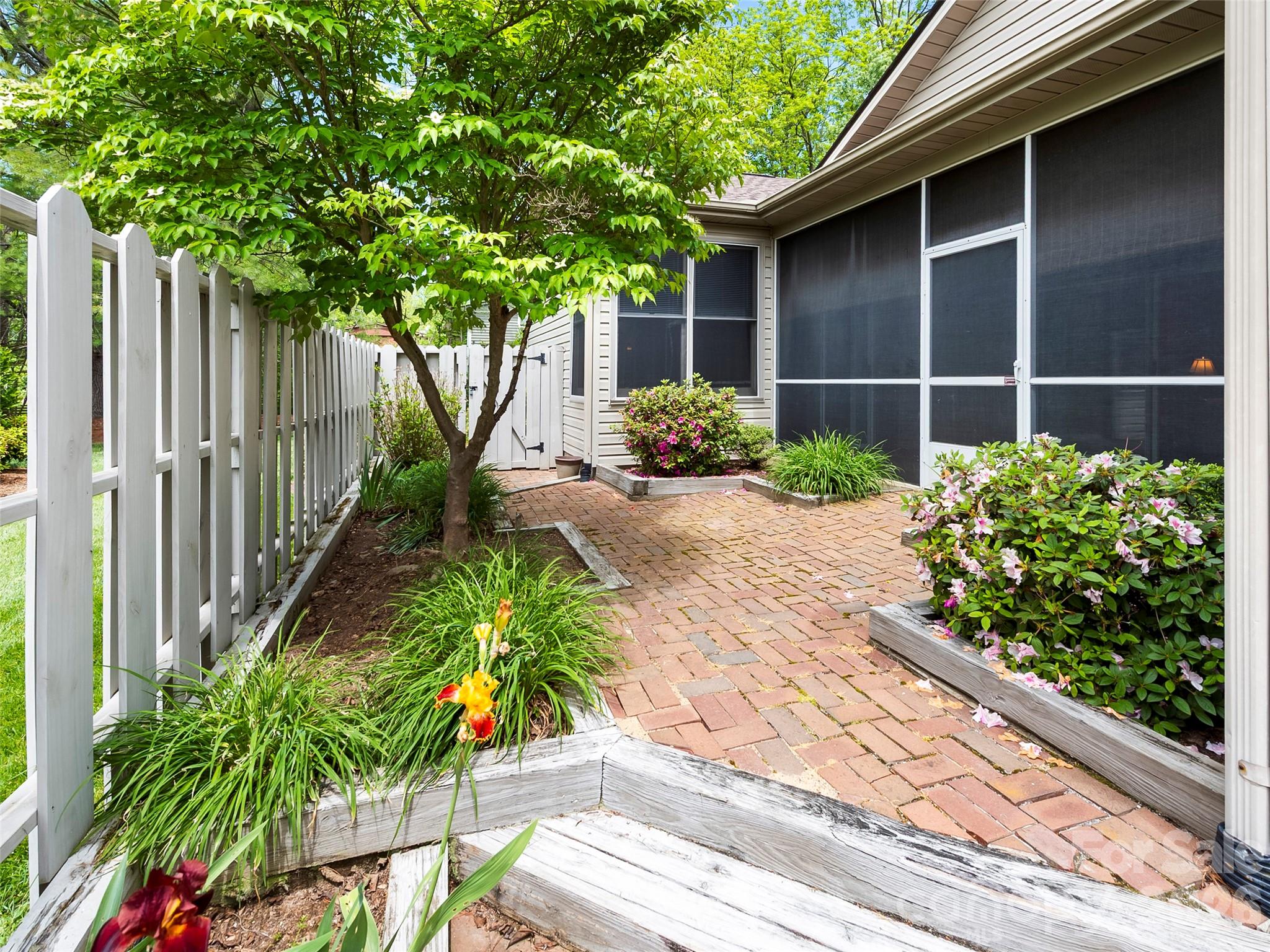 29 Tisha Lane