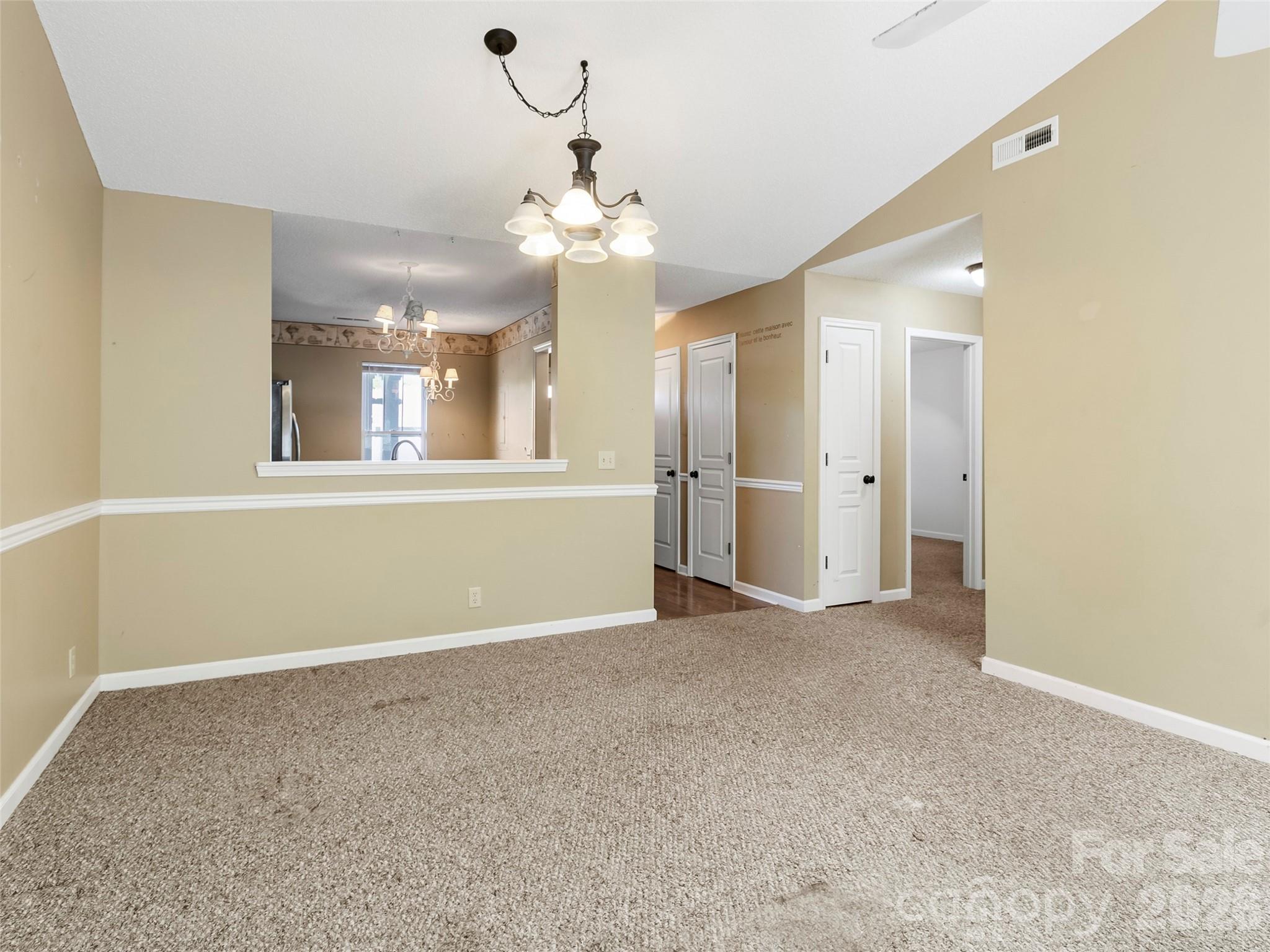 1704 Deermouse Way