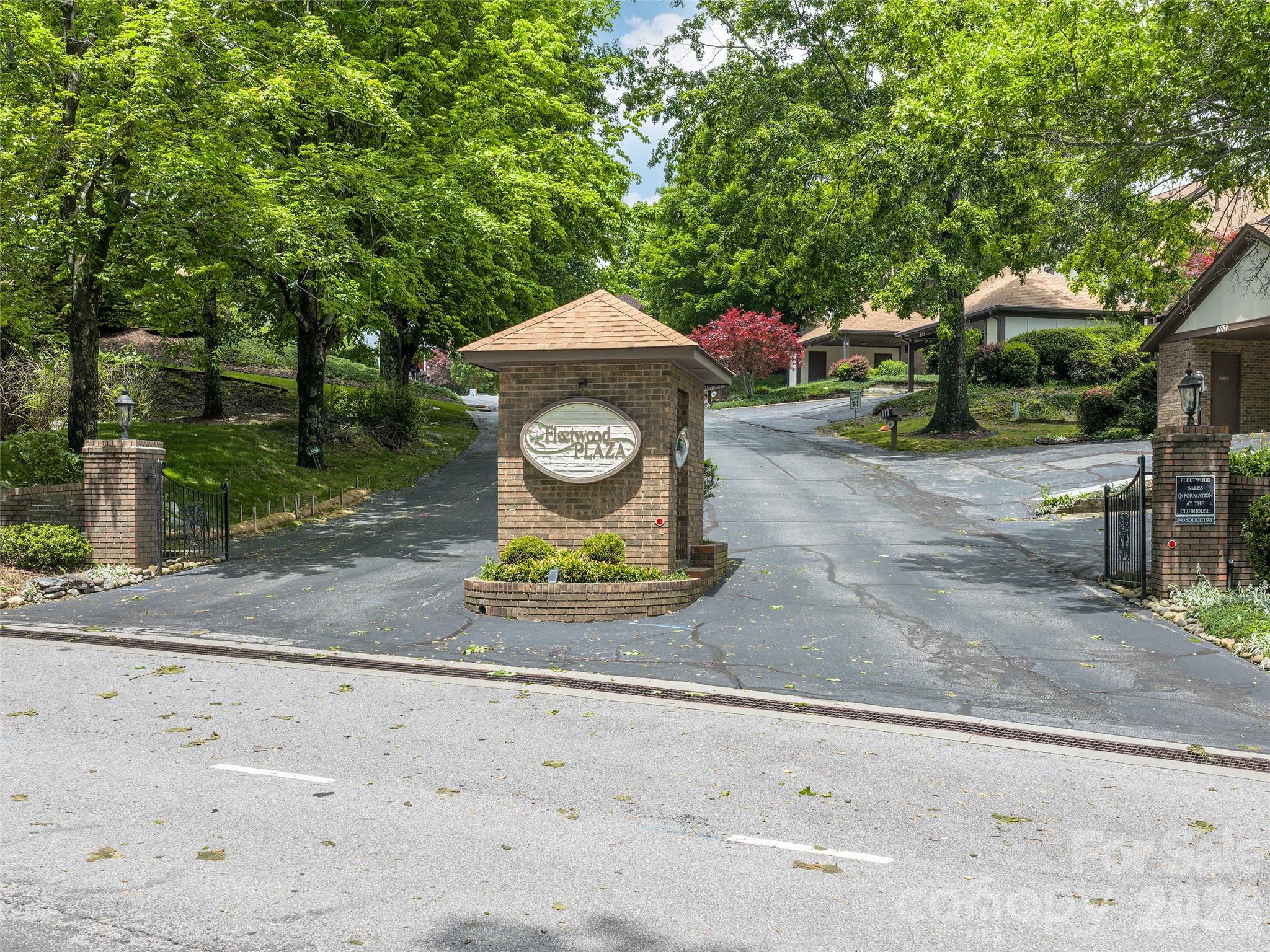 503 Fleetwood Plaza