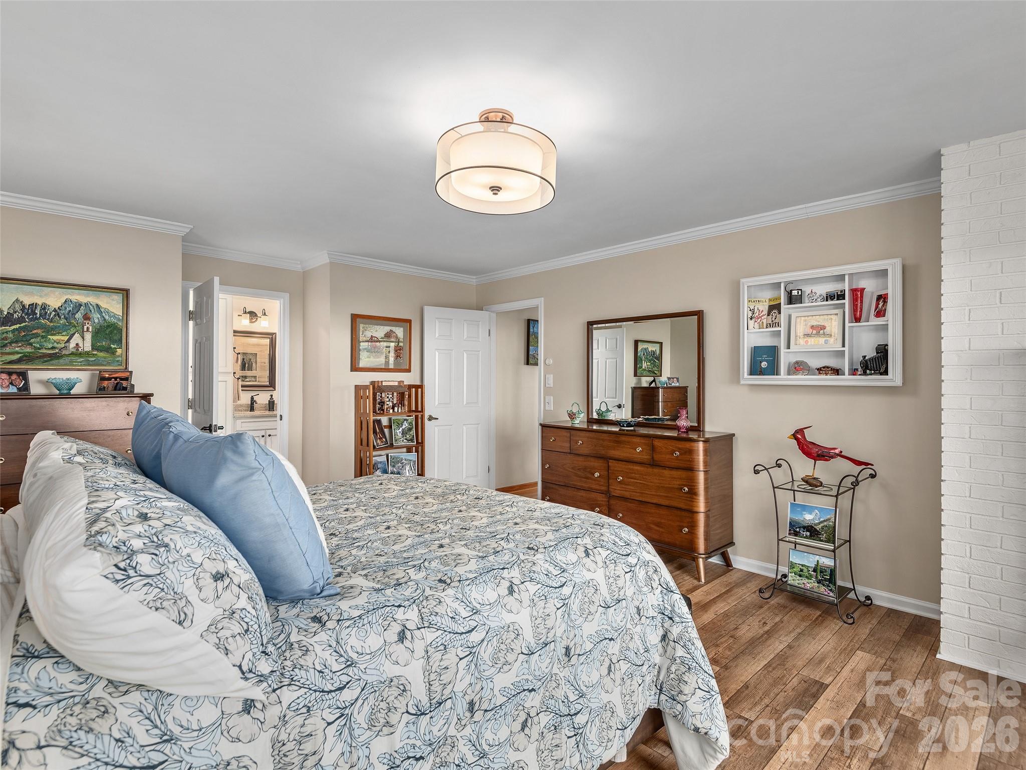 503 Fleetwood Plaza