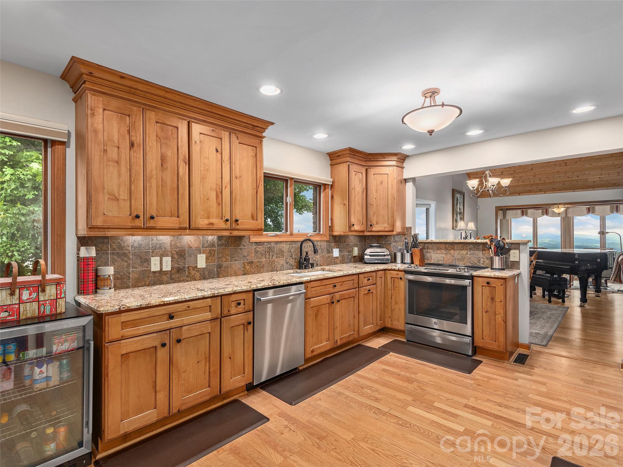 503 Fleetwood Plaza