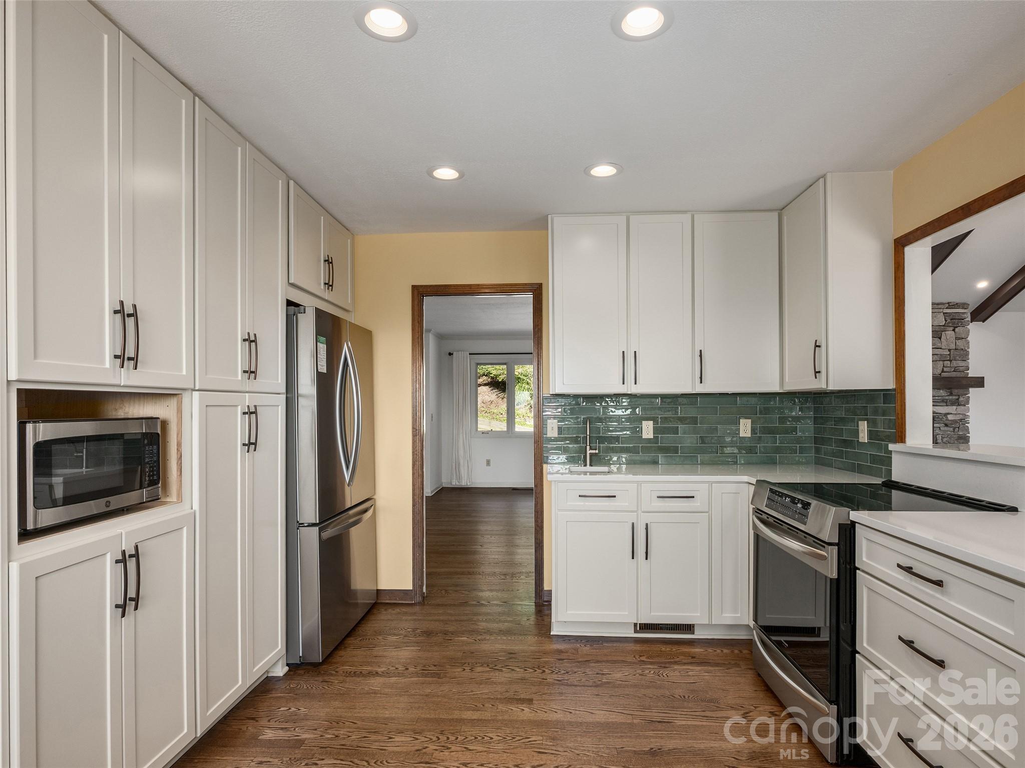 288 Roberts Drive