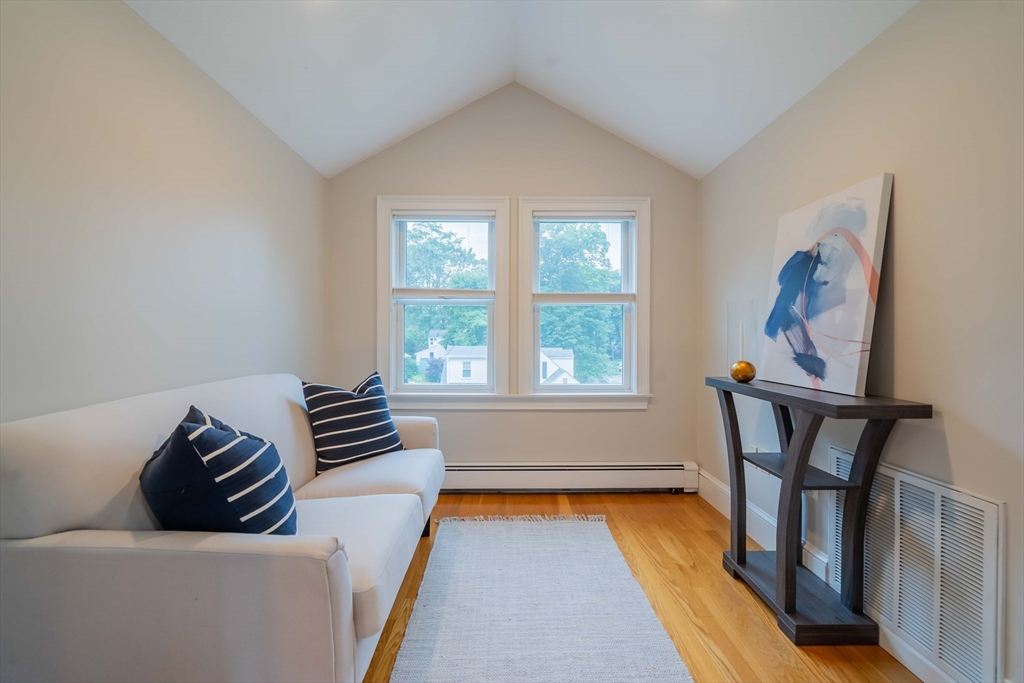 79 N Hancock St