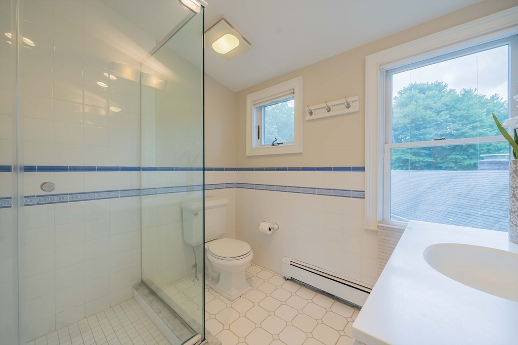 79 N Hancock St