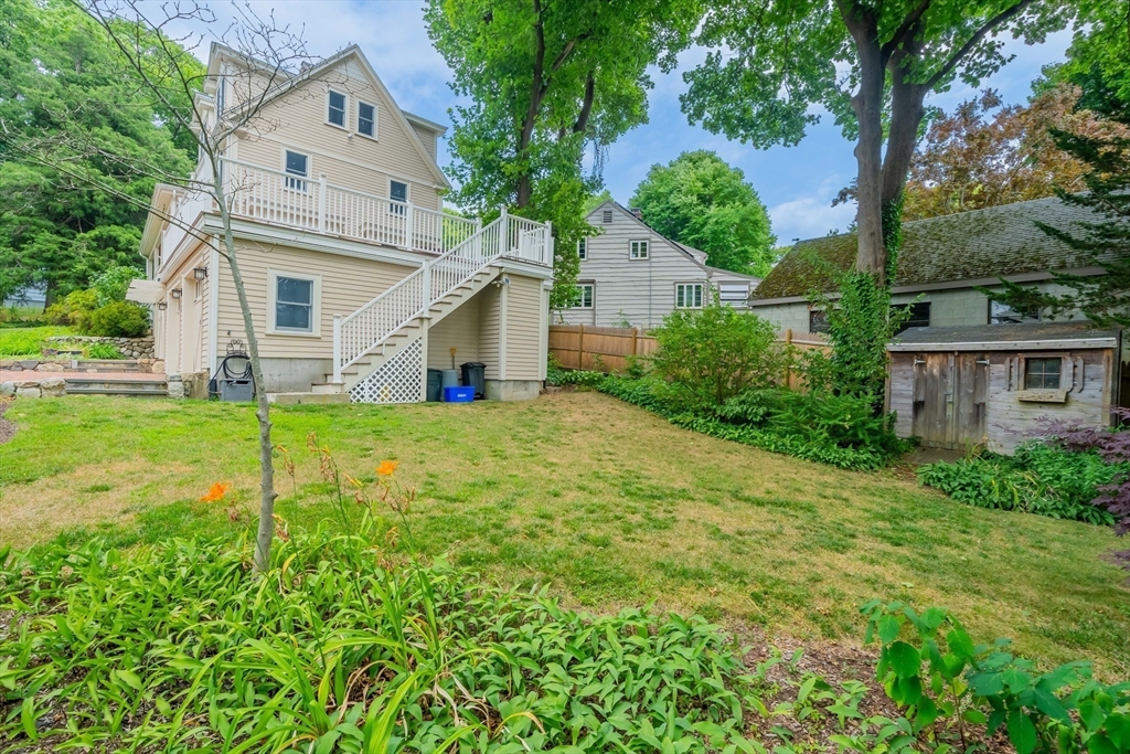 79 N Hancock St