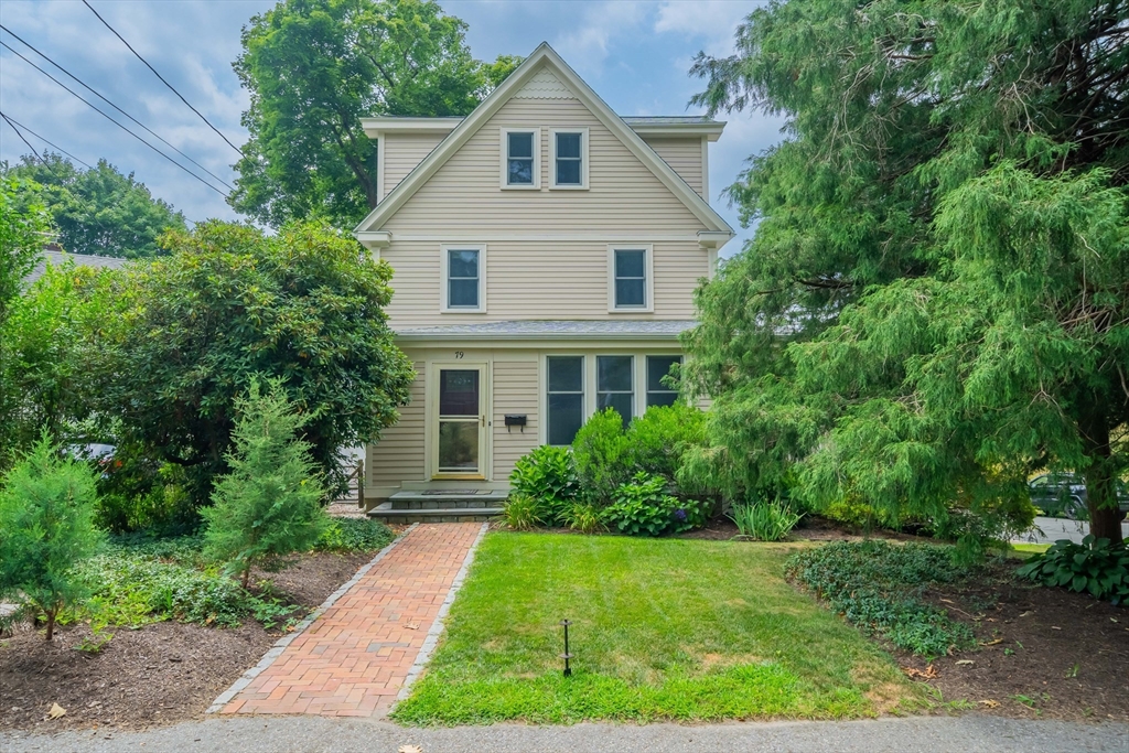 79 N Hancock St