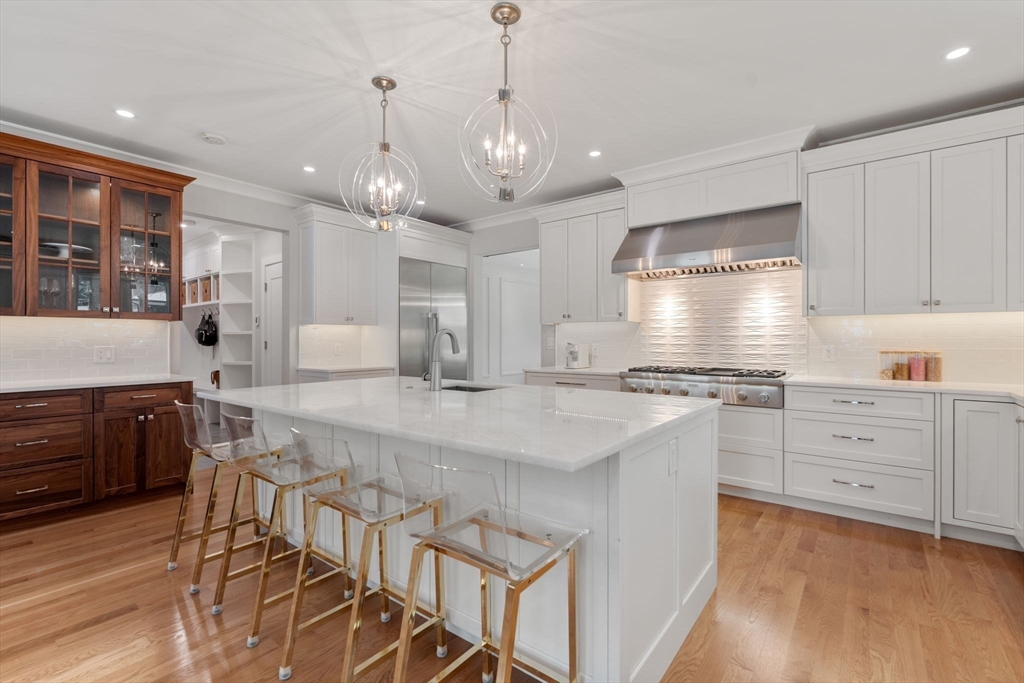 22 Esty Farm Rd