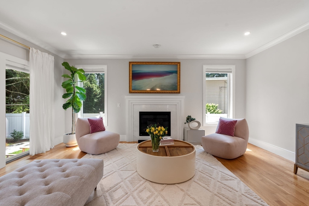 22 Esty Farm Rd