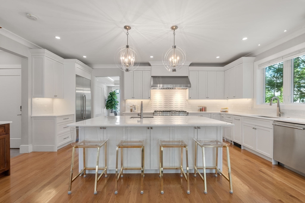 22 Esty Farm Rd