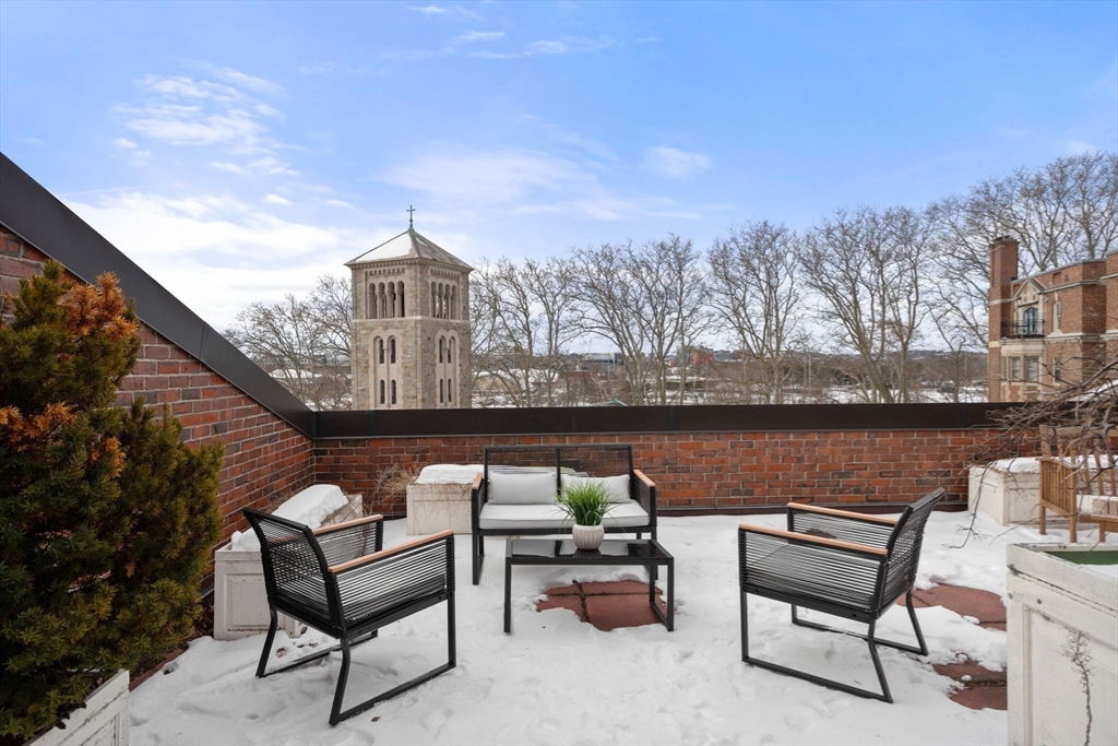 130 Mount Auburn St # 511