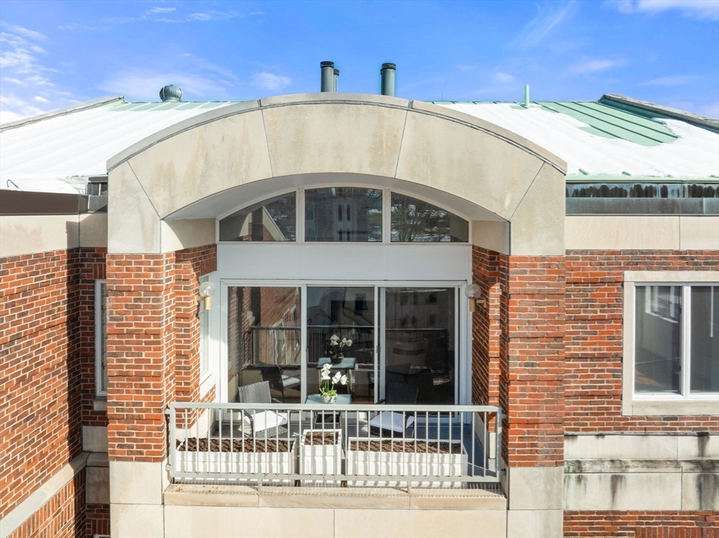 130 Mount Auburn St # 511