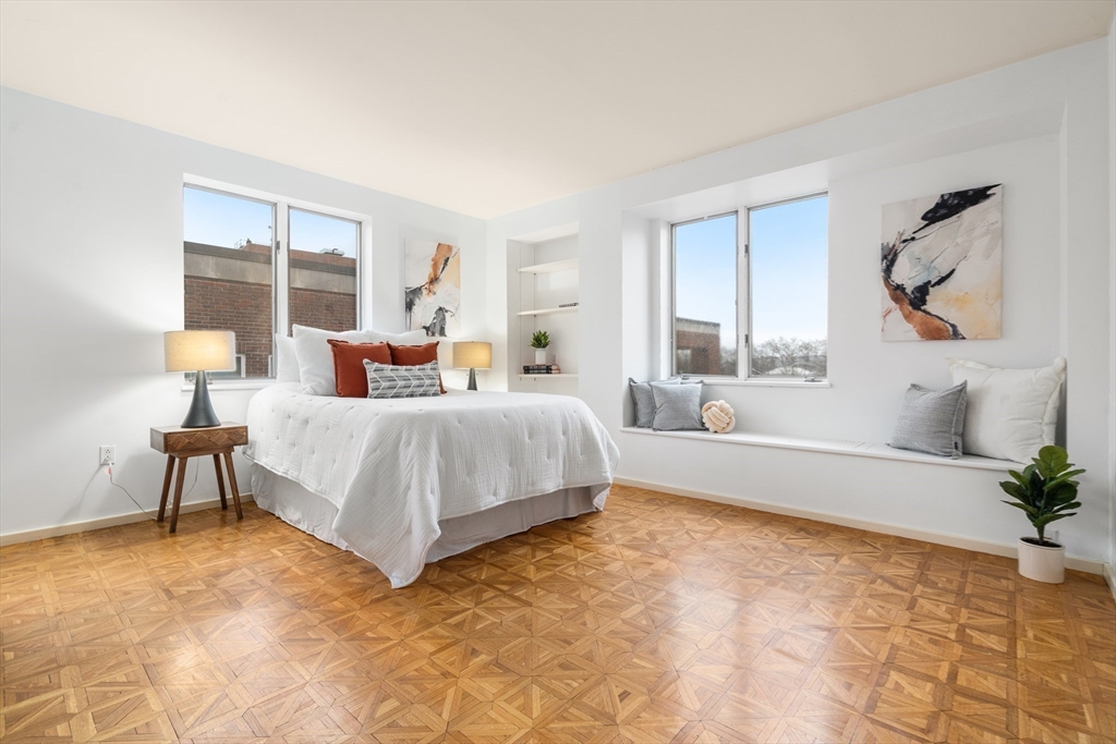 130 Mount Auburn St # 511