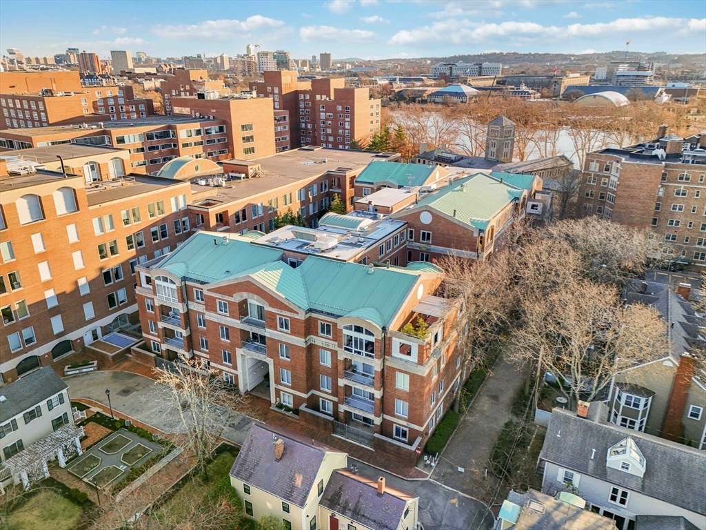 130 Mount Auburn St # 511