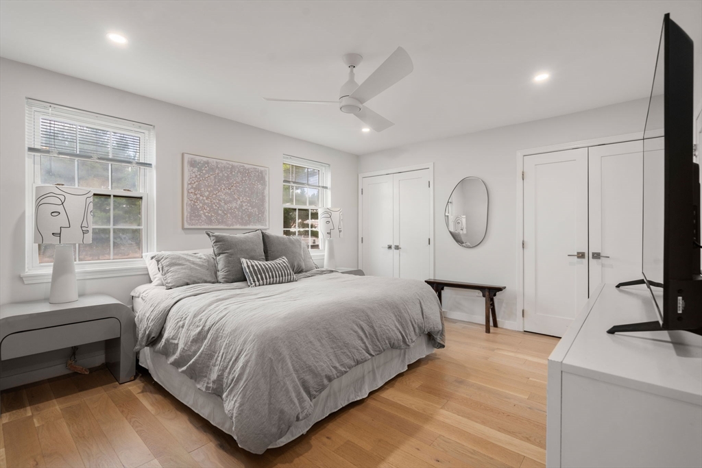 10 Denmark Ln # 10, Needham Unit: 10