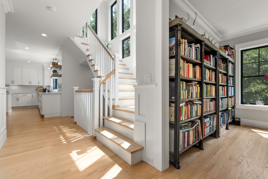 14 Hunnewell St