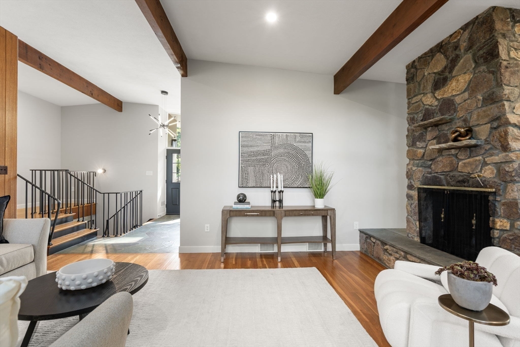 47 Nancy Rd