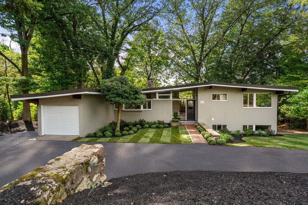 47 Nancy Rd
