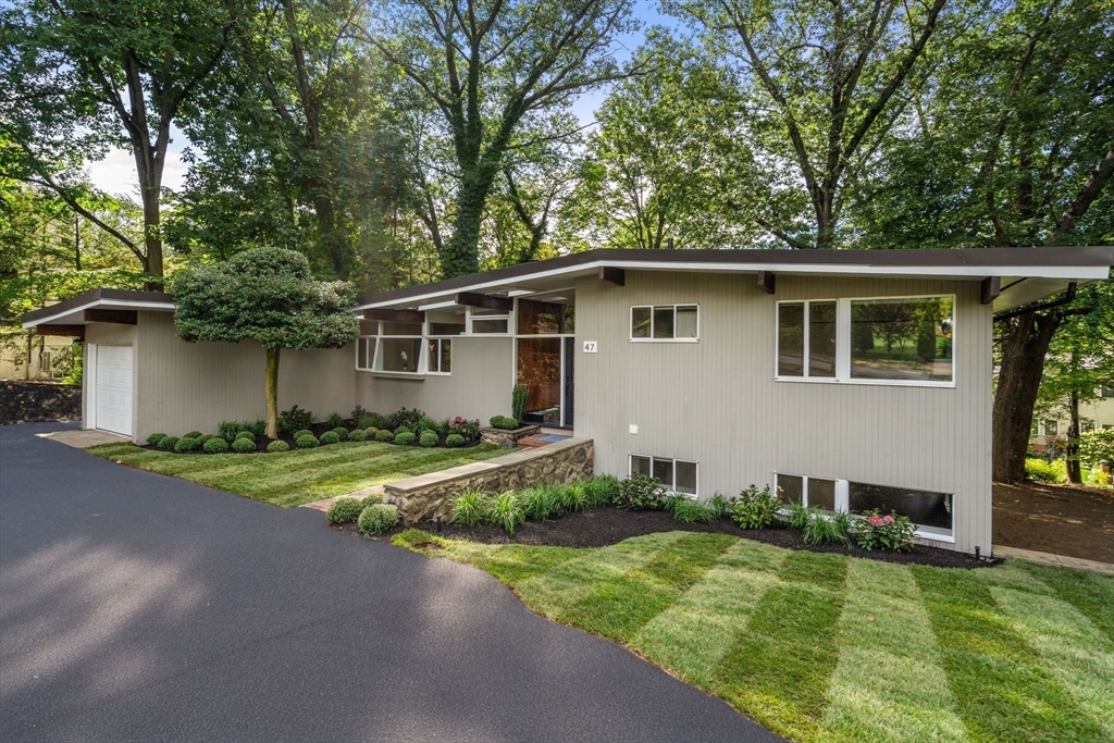 47 Nancy Rd