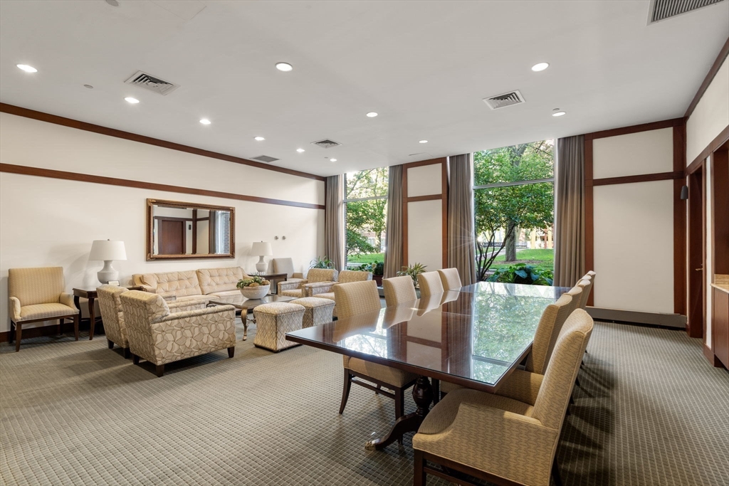 75-83 Cambridge Pkwy Unit: E807