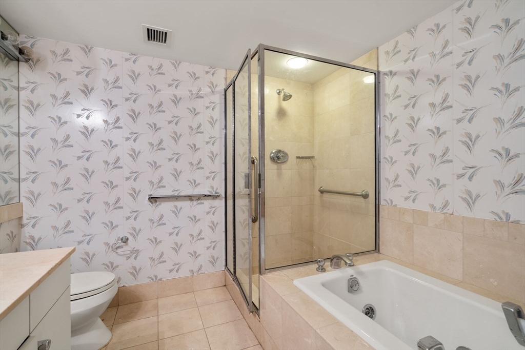75-83 Cambridge Pkwy Unit: E807