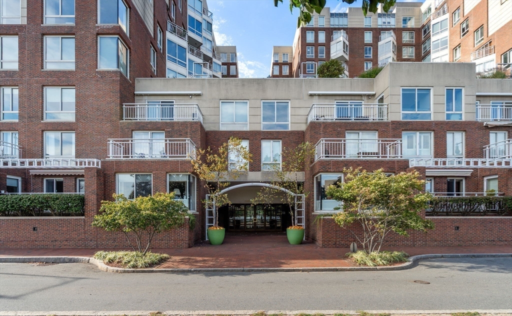 75-83 Cambridge Pkwy Unit: E807