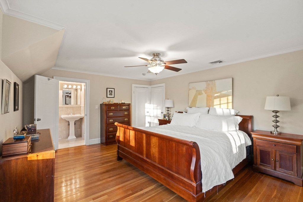 55 Evelyn Rd