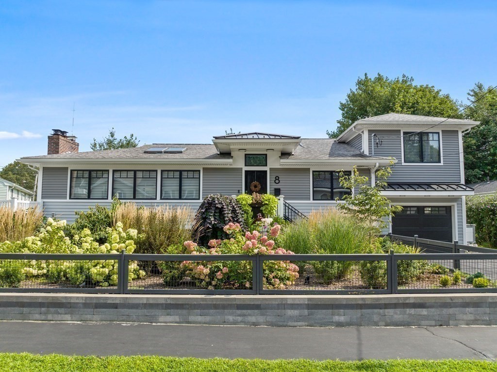 8 Arnold Street
