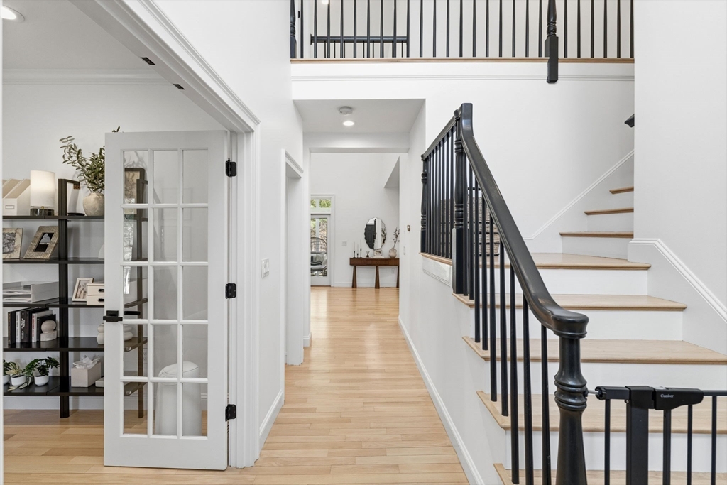 6 Sandy Hill Rd