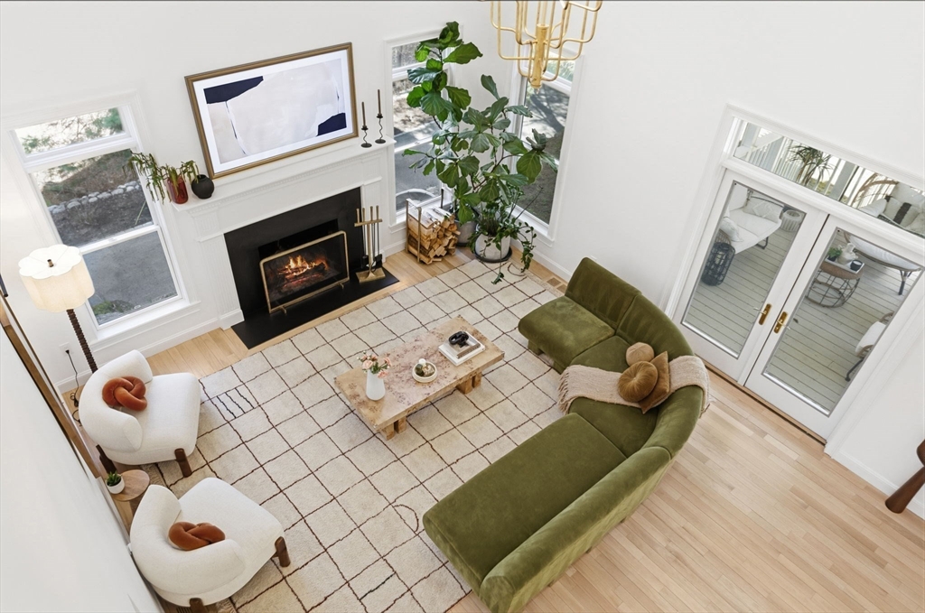 6 Sandy Hill Rd