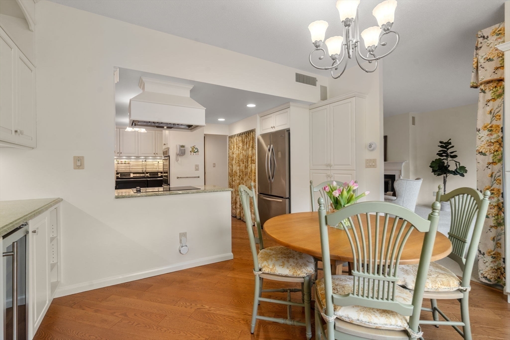 65 Grove St # 444
