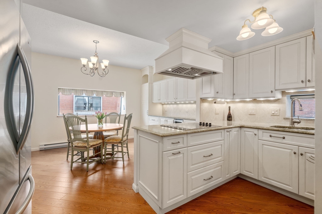 65 Grove St # 444