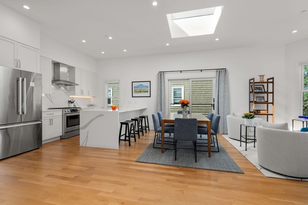 24 Camp St # 3