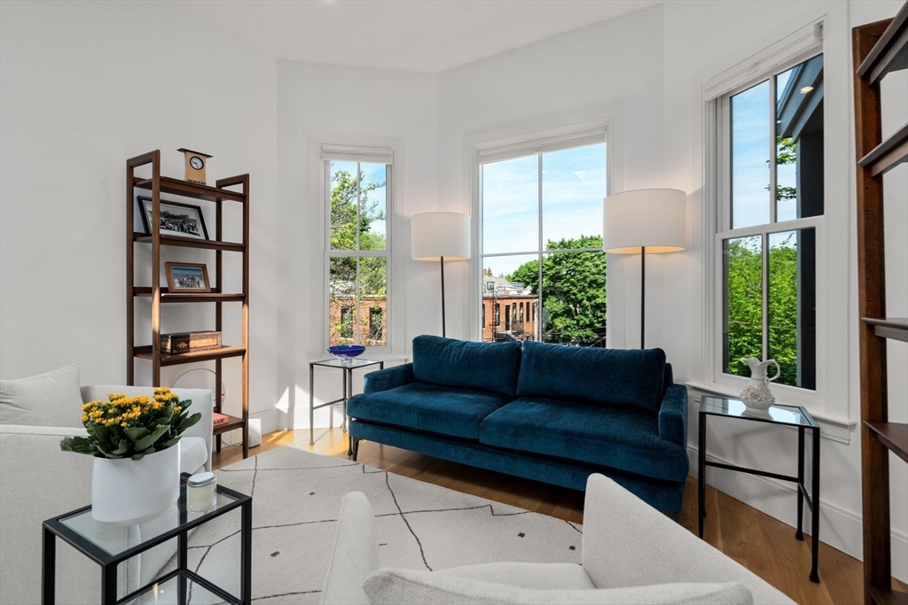 24 Camp St # 3