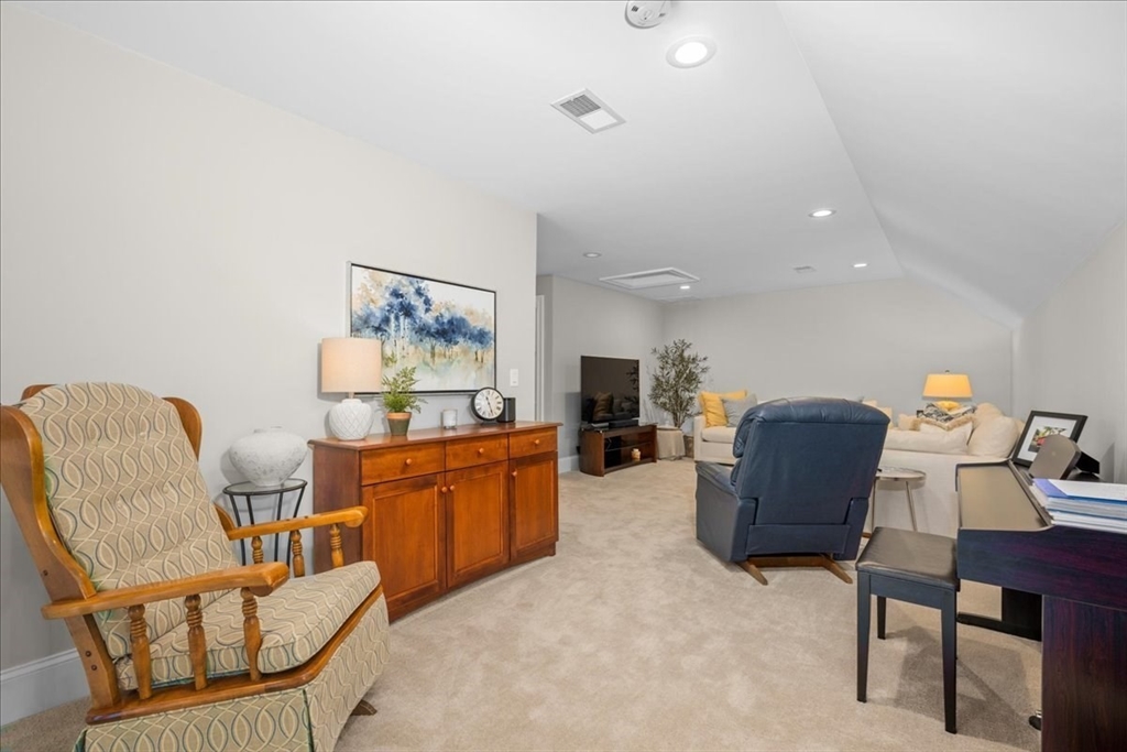 32 Hawk Ln # 48