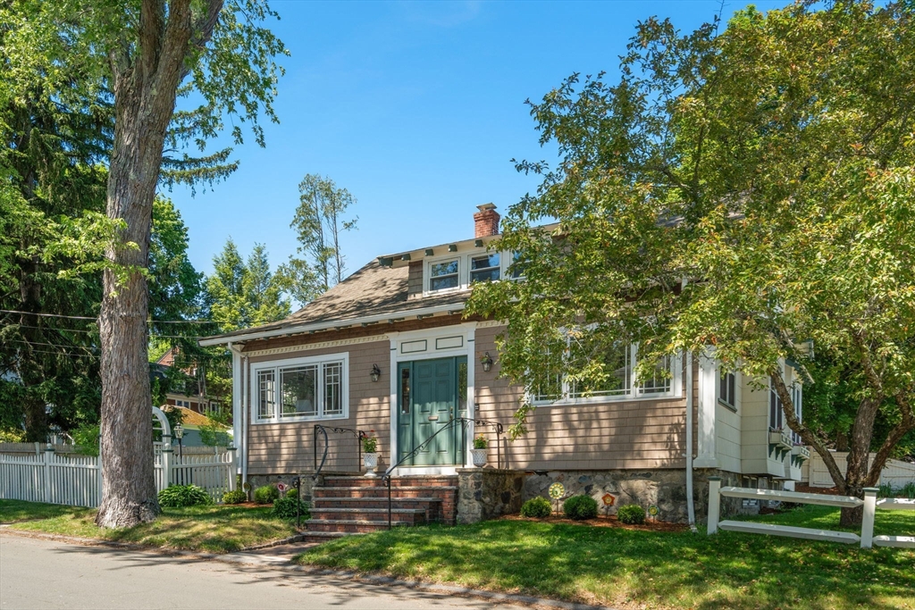 3 Chase Ave
