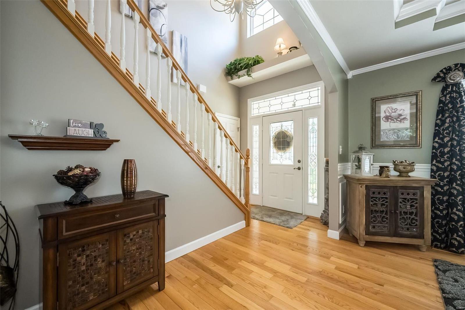 5041 Oak Bluff Drive