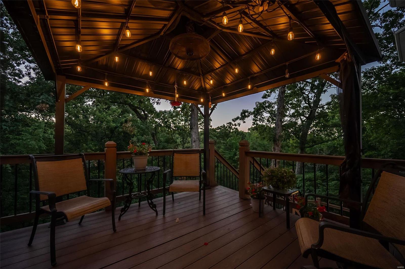 5041 Oak Bluff Drive