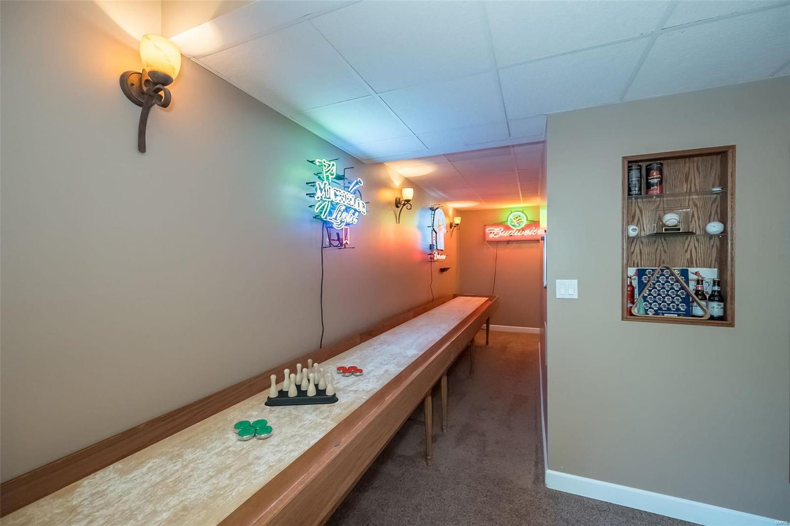 5041 Oak Bluff Drive