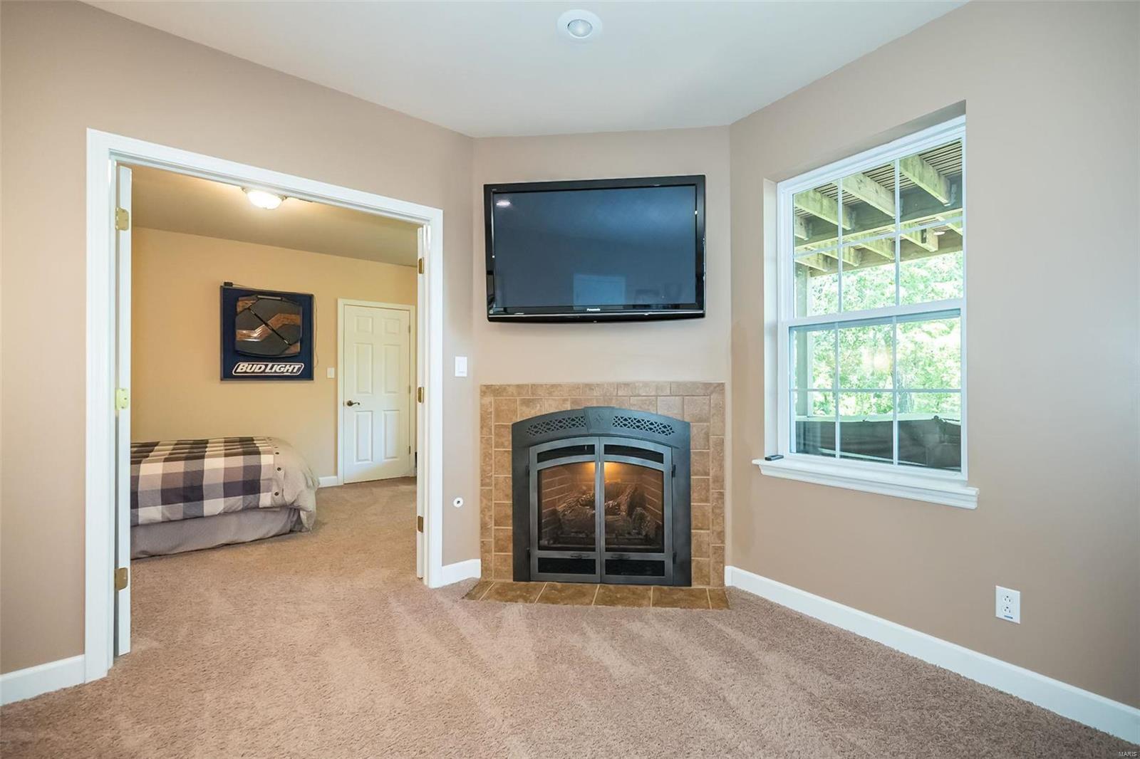 5041 Oak Bluff Drive