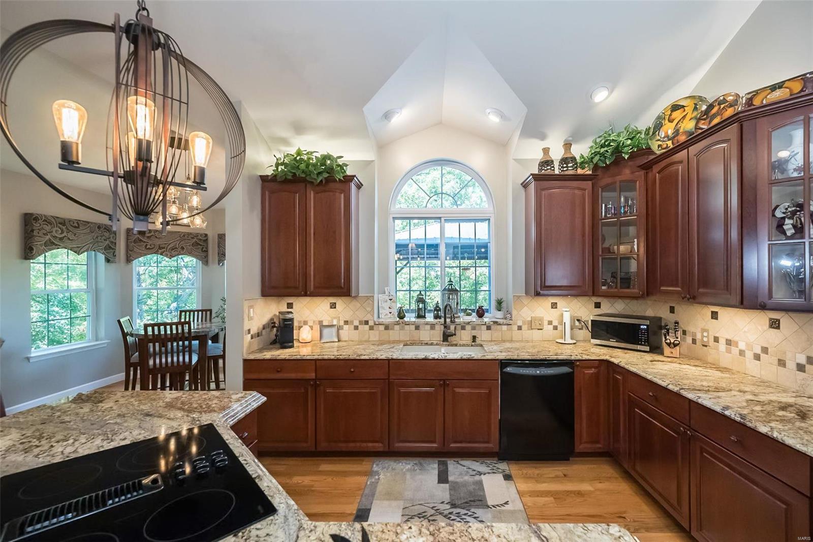 5041 Oak Bluff Drive