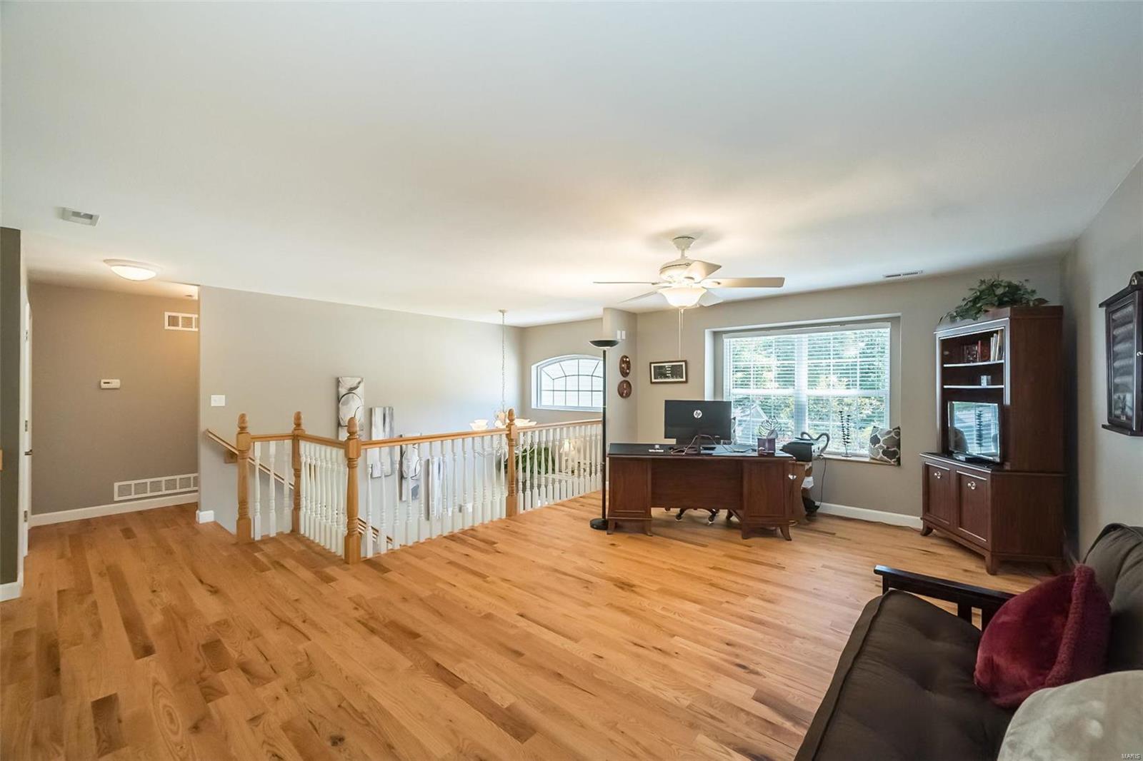 5041 Oak Bluff Drive