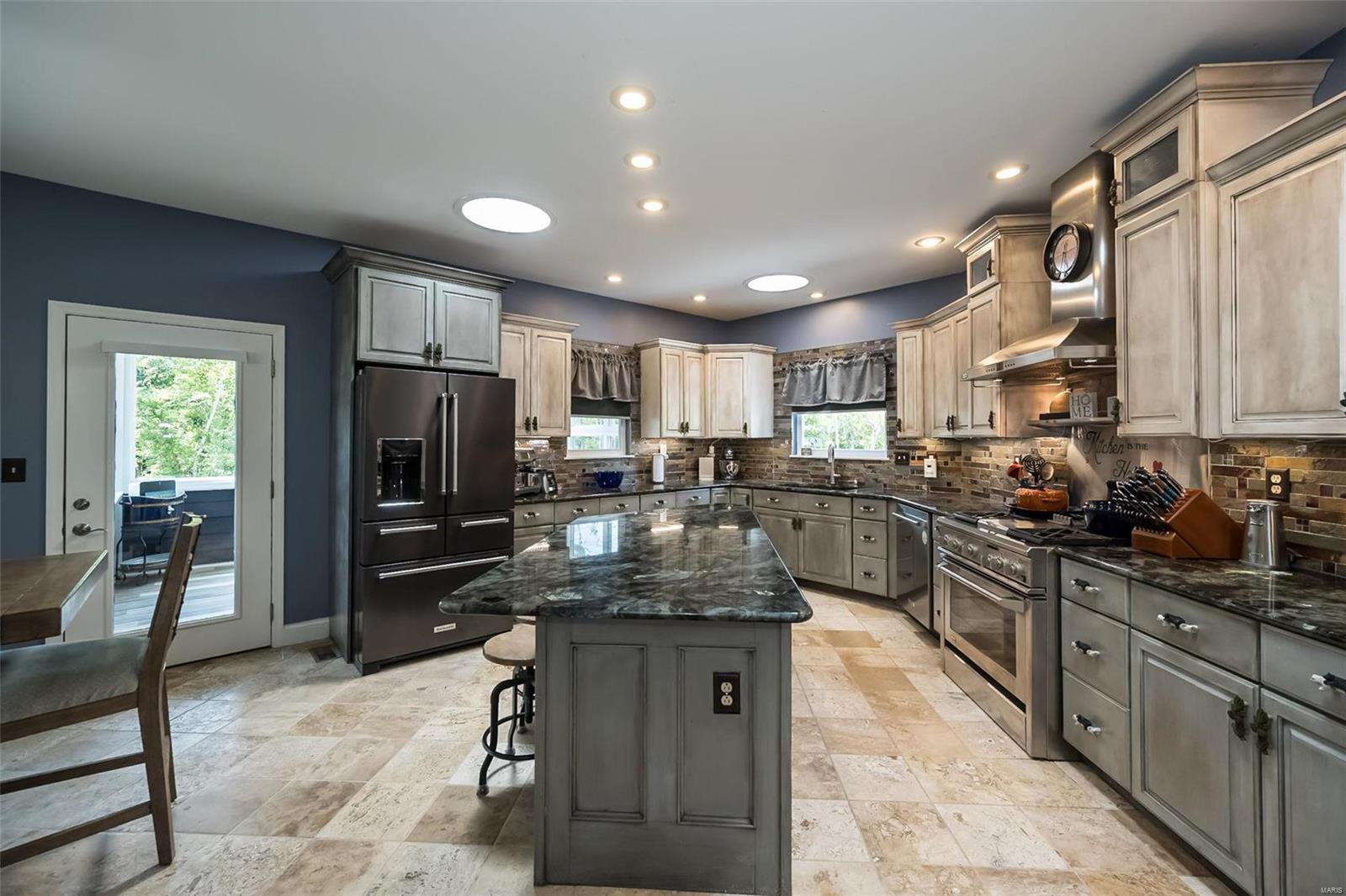 1 Woodbridge Creek Drive