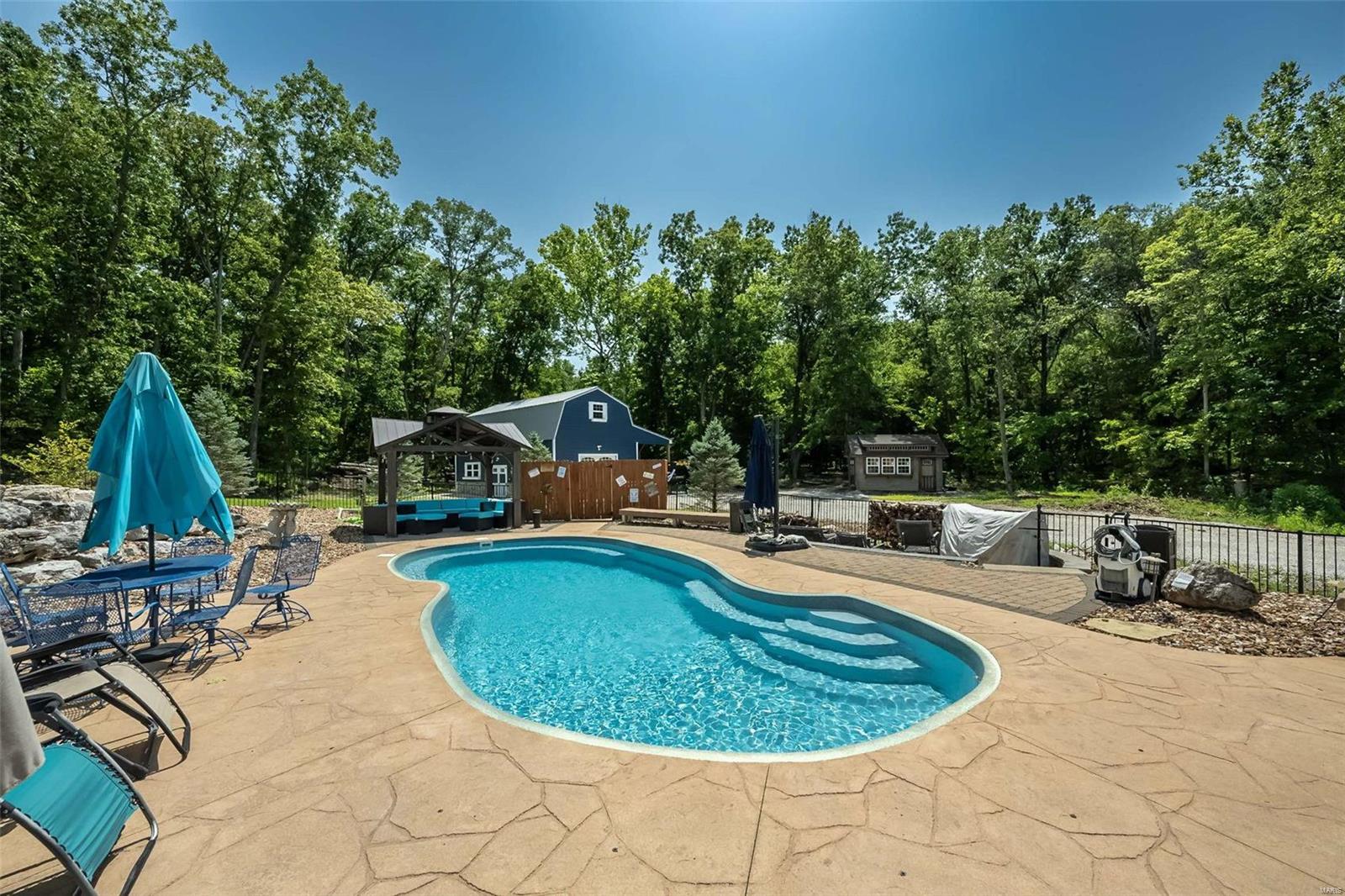 1 Woodbridge Creek Drive