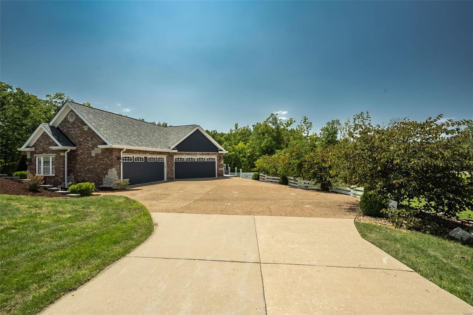 1 Woodbridge Creek Drive