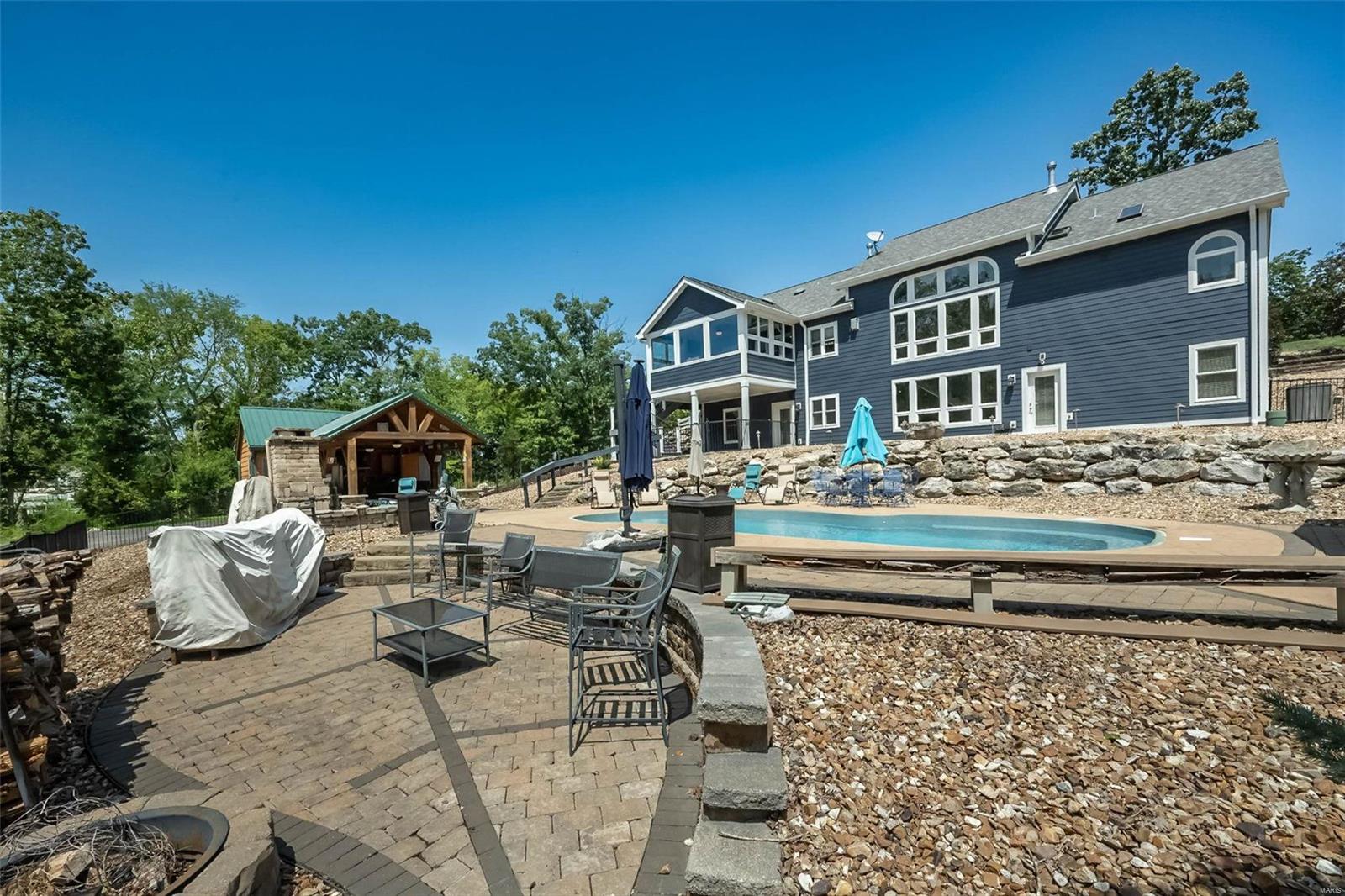 1 Woodbridge Creek Drive