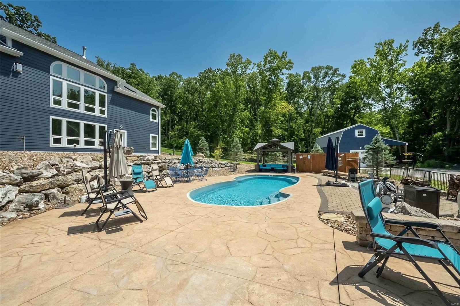 1 Woodbridge Creek Drive