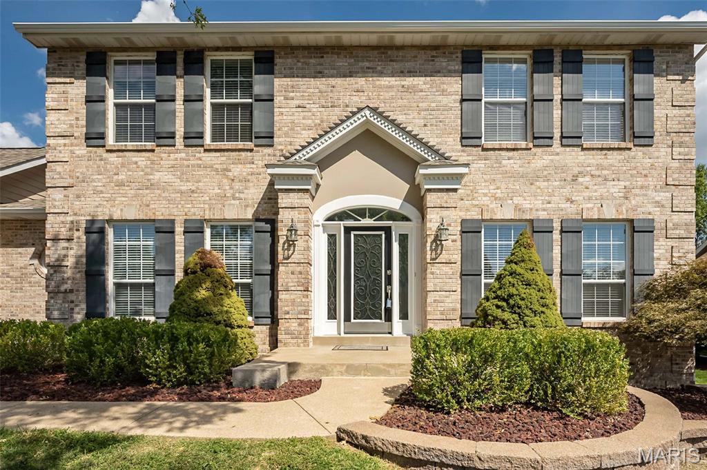 136 Roehampton Lane